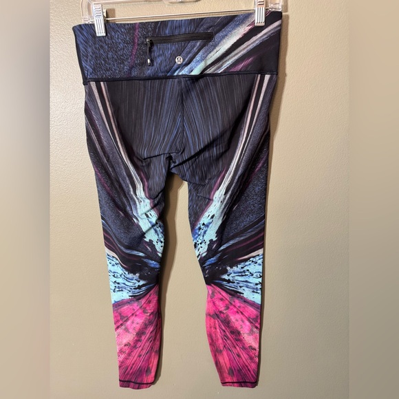 Lululemon Electrobeam speed wunder tight Nulux Leggings. Size 10. Inseam 26” - Picture 5 of 7